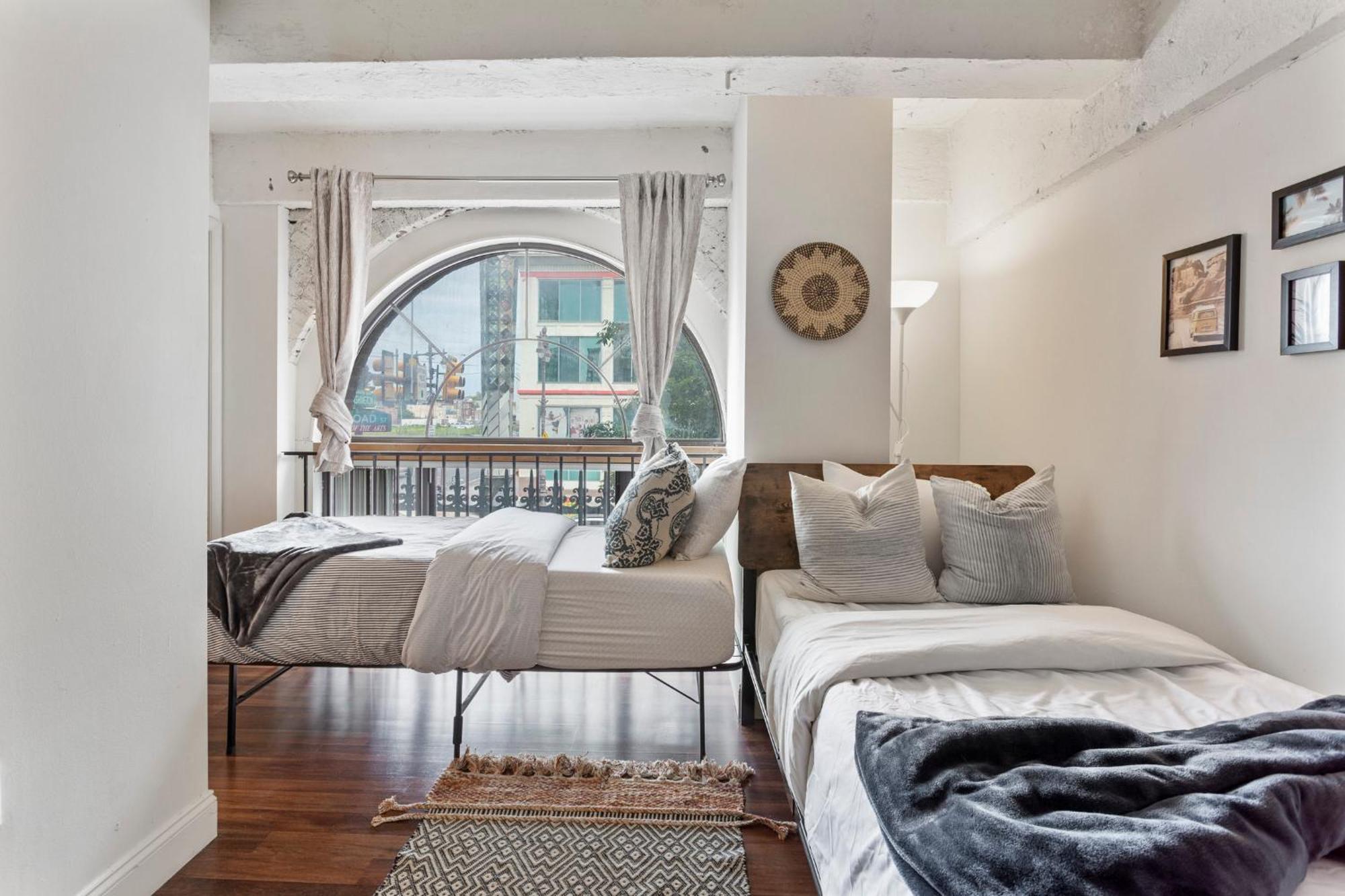 Sleeps 4! 2Br, Gym, Free Parking, Close To Major Attractions Filadelfia Zewnętrze zdjęcie